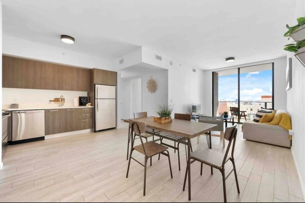Gorgeous 2Br/2Bth In The Heart Of Miami Apartment Exterior foto