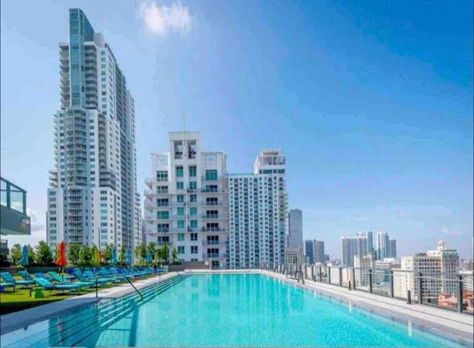 Gorgeous 2Br/2Bth In The Heart Of Miami Apartment Exterior foto
